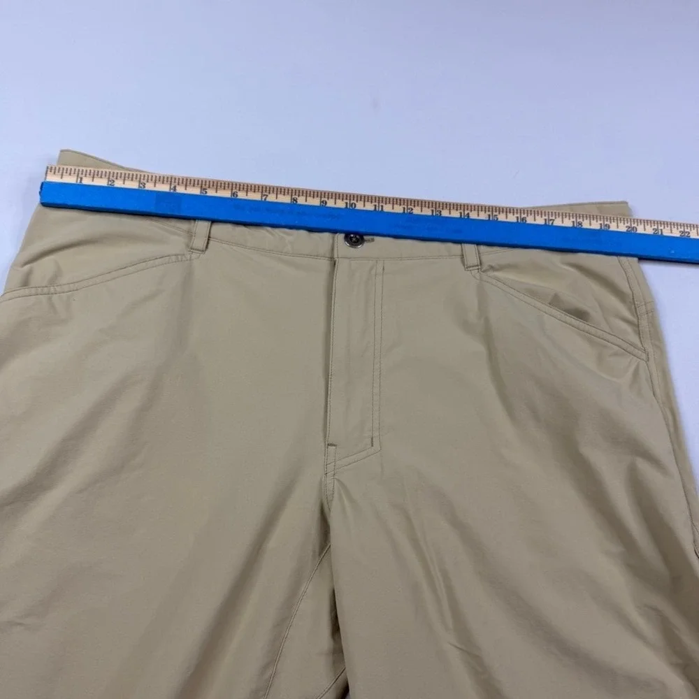 Patagonia Rock Craft Hiking Pants Mens 40x30 Tan Stretch Cargo Outdoor‎ Straight